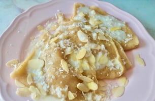 Vegan-Coconut-and-White-Chocolate-Crepes