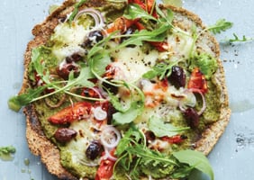 cauliflower-pizza-recipe-meta-box-blog-image