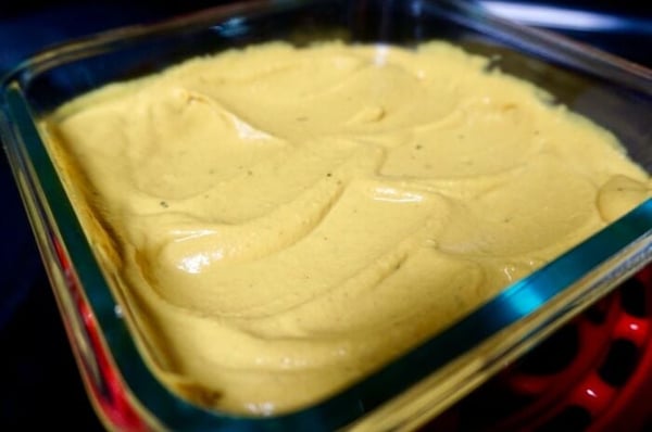 Creamy Turmeric Hummus