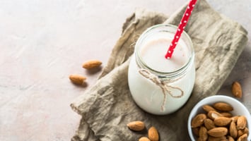 How To Make Raw Almond Milk recipe in mason jar