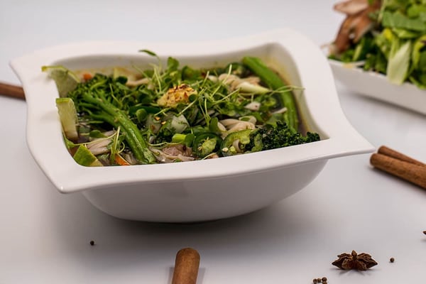 Vietnamese Lemongrass Pho Noodle Pressure Cooker Recipe