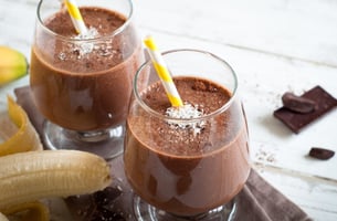 Maca-Superfood-Chocolate-Protein-Smoothie
