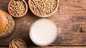 How To Make Easy Homemade Soy Milk